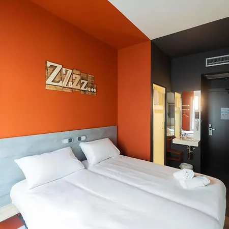 Ibis Budget Bilbao City Exterior photo