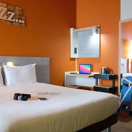 Ibis Budget Bilbao City Exterior photo