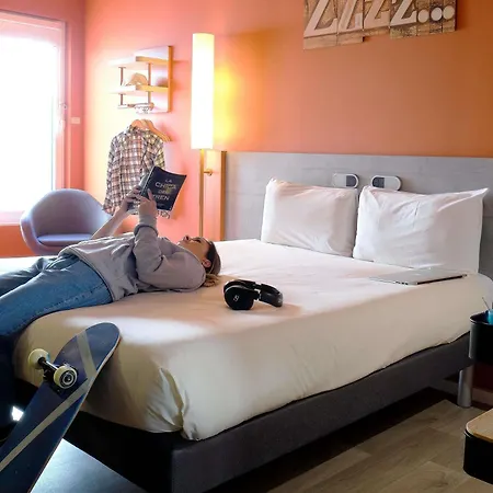 Ibis Budget Bilbao City Exterior photo